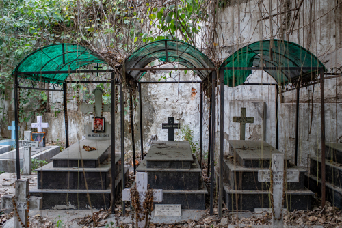 Hindu-Christian-Cemetery-Delhi-9149