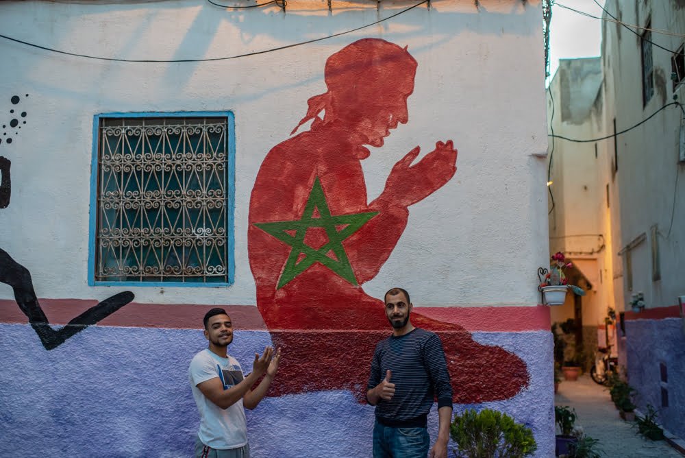 Ramadan Cleaning the Moroccan Way :  Alley Painters of New Fez