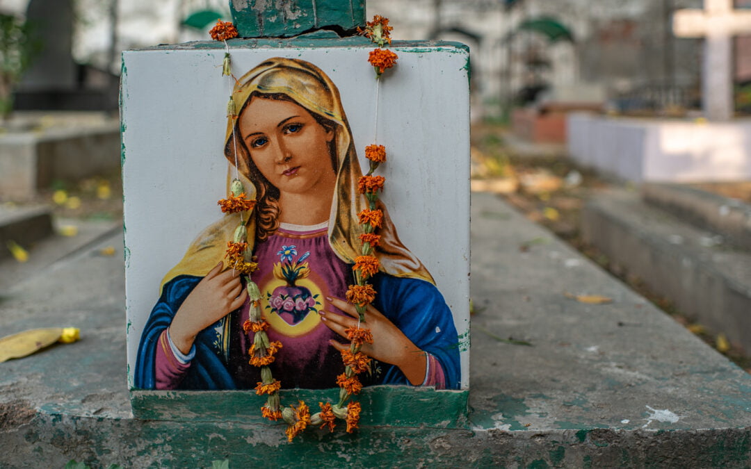 India 2023  :  Christian Hindu Cemetery in New Delhi